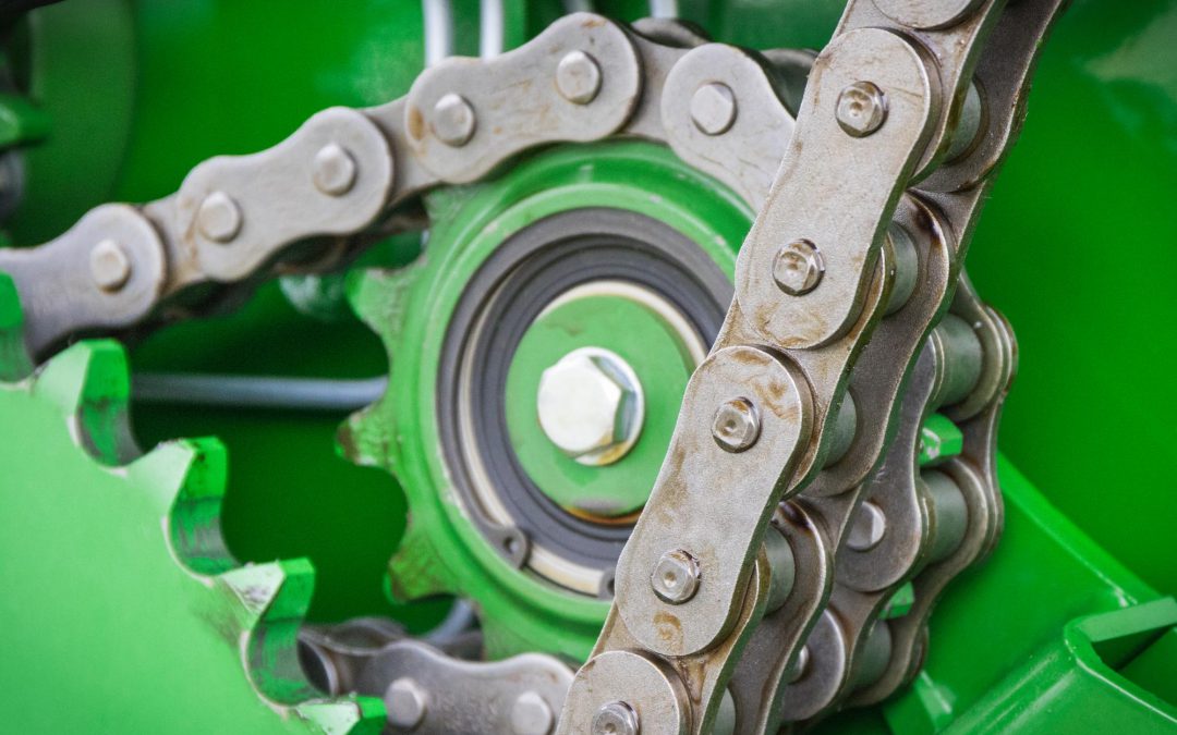 Gospodarka częściami zamiennymi w gospodarstwie – jak stworzyć własny magazyn części | GĄSKA